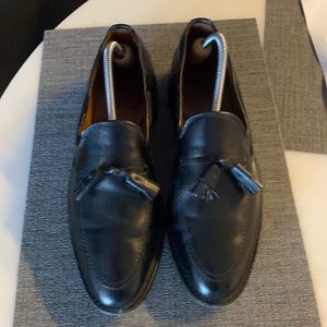 Mint Allen Edmonds tassel loafers